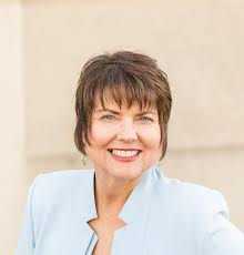 Redding mayor, city attorney verbally spar over Bethel Church appeal