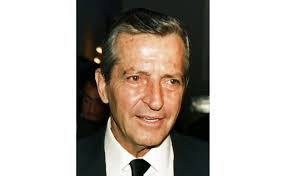L'ancien chef du gouvernement espagnol Adolfo Suarez est mort