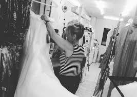 Annonces robes de mariée occasion. Nettoyer Et Conserver Sa Robe De Mariee Mademoiselle Dentelle