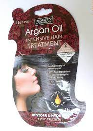 Originally, this product is used by the ancient moroccan as a beauty tradition who is famous for their thick and healthy hair appearance. Beauty Formulas Argan Oil Intensive Hair Treatment Review