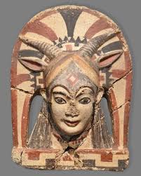 So here is my most recent project. Lozza (the protector) sculpted by the  incredible Latorre painted by little old me, hope you like it!