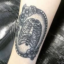 Rib tattoos are an incredible method to demonstrate your energy for body alteration without the risk the rib cage is an incredible territory for a tattoo particularly on the off chance that you are arranging. Feel It In Your Bones 10 Cool Rib Cage Tattoos Tattoodo