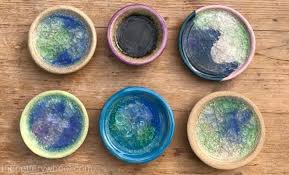 Sookyung scoops up this trash. Melting Marbles In Pottery Pretty Ways To Fuse Glass Onto Clay