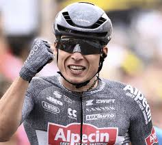 Quali sono questi occhiali? : r/CyclingFashion