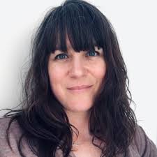 Tellement de talent!!! Magnifique Christiane, tu as de quoi être fière et… 