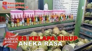 Tuangkan sirup ke atas es serut dikit demi sedikit dengan terus di aduk. Es Kelapa Muda Sirup Aneka Rasa Minuman Segar Kekinian Youtube