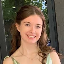 Zina Lee's Instagram, Twitter & Facebook