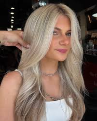 The COLORbar Hair Salon