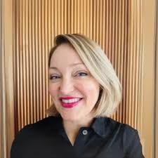 Well....I'm incredibly out of practice with this but I'll give it a go!  I've been back from parental leave for 6 weeks. I'm a tad overdue to say  "Hi, I'm back!" 👋