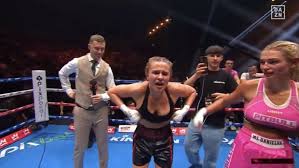 Kingpyn Boxing yanks breast-baring boxer from upcoming finals, issues  cack-handed apology to PC police - MMAmania.com