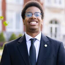 GROUP THREE SPOTLIGHT!💥🌟 McKenzie Fuller is a sophomore chemistry major  from Ohatchee, AL. Fun fact: she has two goats named Leon & Lollipop!  🧪🐐🩵 Nathan Gardner is a sophomore exercise science and