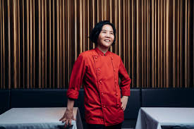 Read reviews from world's largest community for readers. å°ç£é¦–ä½æ'˜æ˜Ÿå¥³ä¸»å»š é¹½ä¹‹è¯ é»Žä¿žå› å»šå¸«é¨™ä¸éŽå®¢äººçš„å˜´å·´ å¤©ä¸‹é›œèªŒ