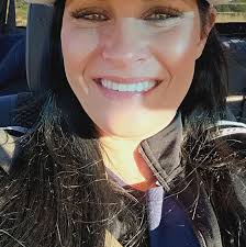 Dara Kapson (@darabrookek) • Facebook