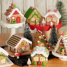 Great taste · everything included · delivered to your door. Wilton Build It Yourself Holiday Town Gingerbread House Decorating Kit 15 48 Stl Mommy