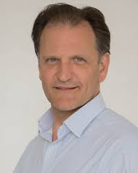 THE OXFORD SCHOOL OF DRAMA APPOINTS EDWARD HICKS AS PRINCIPAL