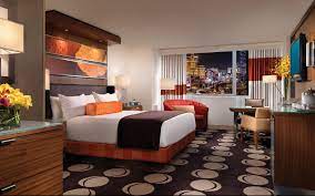 Pin By Kristine Karla On Ces 2019 Hotels Vegas Hotel Rooms Vegas Rooms Mirage Hotel