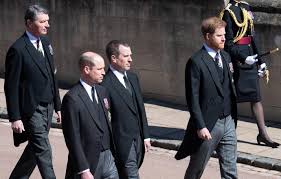 In a radio times interview, royal biographer gyles brandreth revealed some intimate details of queen elizabeth and prince philip's relationship, including the two have been married for more than 68 years, and brandreth chalks the strength of their relationship up to philip's ability to make elizabeth. Prince Philip Was Heartbroken Over Family Drama Claims Close Pal