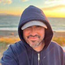 Lester Ruth (@jl_ruth)