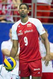 Wilfredo leon vero was born on july 31, 1993, to wilfredo leon hechavarria (father) and alina. Pin By Zofia Jasinska On Leon Leon Mens World Cup Champions League Final
