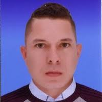 50+ perfiles de «Vic Ballesteros»