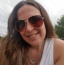 Does anyone know a local tailor that replaces zippers?