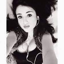 Lottie Nicholson's Instagram, Twitter & Facebook