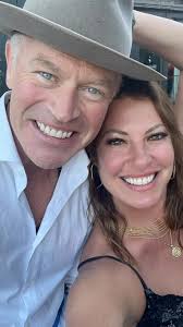 This is a video of just some of the things that my amazing Ruvé has done in  the last year. Which is so much. I love this woman so much I cannot  possibly put it into words. All she does for our family, ...