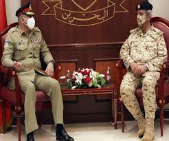 Чиф звание равное мичману в англоязычных странах (побеdа). Pakistan S Chief Of Army Staff Visits Bahrain Al Defaiya