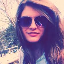 Destiny Simmons ✨ (@d12simmons)