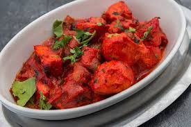 Dans un cul de poule mélanger la moitié du yaourt, la moitié de toutes les épices, le. Poulet Tikka Massala Picture Of Cheema Toulouse Tripadvisor