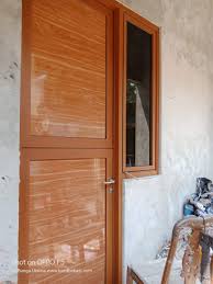 Pintu ini terbuat dari kayu dan kertas tembus cahaya, yang telah digunakan di. Harga Dan Contoh Pemasangan Pintu Aluminium Motif Serat Kayu Jabodetabek Kacabekasi Com