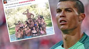 Der junge wurde das vierte kind in der familie. Cristiano Ronaldo Protz Yacht Von Zoll Durchsucht Sportbuzzer De