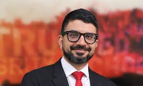 Nabil Daoud's Instagram, Twitter & Facebook