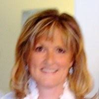 Laura Sadler's Instagram, Twitter & Facebook