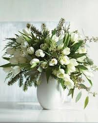 When putting together your next flower arrangement—whether it be for gifting, your home décor, a holiday gathering, or dinner party—consider these artful tricks of the trade from our most trusted floral. Tulip Arrangements Tulips Arrangement White Flower Arrangements Spring Flower Arrangements