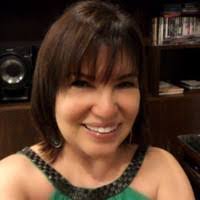 Carmen Spinola's Instagram, Twitter & Facebook