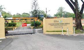 Dirasmikan oleh dymm raja permaisuri agung yang ke 3 tengku budriah ibni almarhum tengku ismail pada 25 september 1964. Orphanage In Malaysia Rumah Kanak Kanak Tengku Budriah