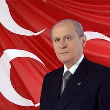 Die weiterführende schule besuchte er in istanbul, seine hochschulausbildung erfolgte an der wirtschaftswissenschaftlichen akademie in ankara. Devlet Bahceli Dbdevletbahceli Twitter