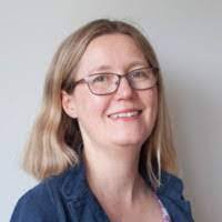 Alison Stringer's Instagram, Twitter & Facebook