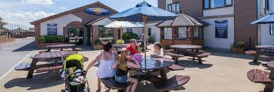 The Beachcomber Clubhouse And Restaurant - Family Entertainment Venue -  Brean - Somerset