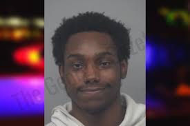 Quazyveon Samuel: https://thegeorgiagazette.com/gwinnett/quazyveon-samuel/