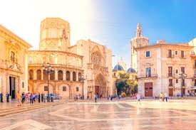 Jedem gast wird seine individuelle portion essen serviert, um eine kreuzkontamination. Landausfluge In Valencia Reisefuhrer Von Spanien