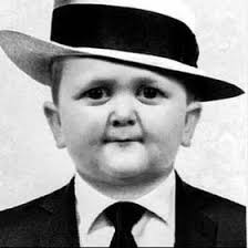 Aaron Constantine (zenonyoshida012)