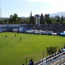 El tomba lo perdía por el tanto de merentiel en el primer tiempo, pero lomónaco y ojeda cambiaron el desenlace. Fotos Bei Estadio Feliciano Gambarte La Bodega Club Deportivo Godoy Cruz Antonio Tomba Godoy Cruz Mendoza