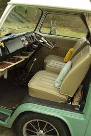 Memiliki 2 kasur, 2 tempat duduk, dan bahan bakar cukup menampung 70 liter. 59 Kombi Interior Ideas Kombi Interior Vw Camper Vw Campervan