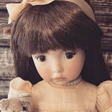 Do we have any David Austin Rose fans here? I have watched many Youtube  videos