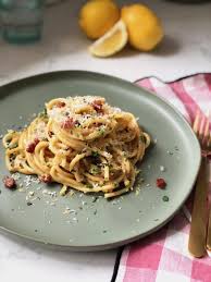Spaghetti Carbonara Kelsey Nixon Recipe Spaghetti Carbonara Giada Carbonara Recipe Egg Pasta Recipe