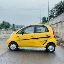 TATA NANO MANUAL 2010 MODEL / 2011 REGISTERED 3RD OWNER FUEL PETROL KM 100000 PRICE 68000 [DM FOR MORE DETAILS]