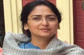 Digvijaya was also married but his wife was died in 2013 because of cancer. Digvijay Singh Wife Amrita Rai Written A Letter For Bhopal People à¤­ à¤ª à¤² à¤• à¤² à¤— à¤• à¤¦ à¤— à¤µ à¤œà¤¯ à¤¸ à¤¹ à¤• à¤ªà¤¤ à¤¨ à¤…à¤® à¤¤ à¤° à¤¯ à¤• à¤‡à¤® à¤¶à¤¨à¤² à¤š à¤Ÿ à¤  à¤¬à¤¤ à¤¯ à¤¶ à¤¦ à¤• à¤¬ à¤¦ à¤• à¤¯ à¤•à¤¹ à¤¥