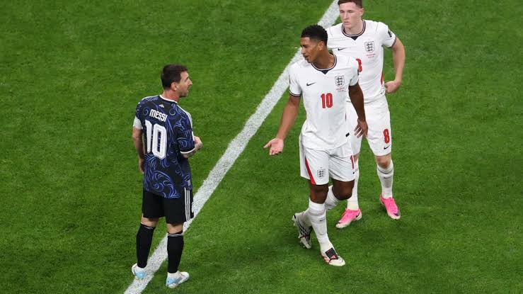 Jude Bellingham Argues With Lionel Messi, Then Almost Comes To Blows With  Another Player | Football News